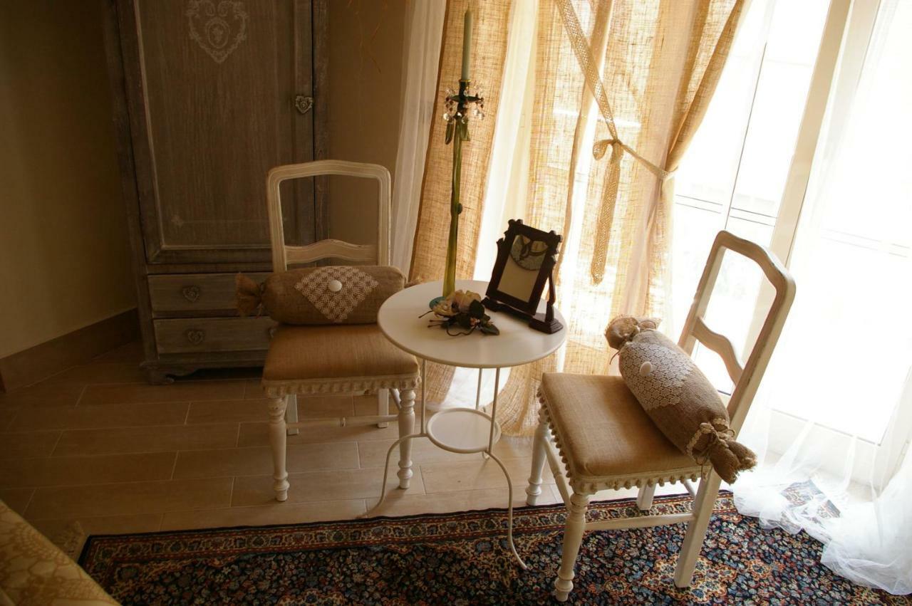 Serapo Bed And Breakfast Geata Exterior foto